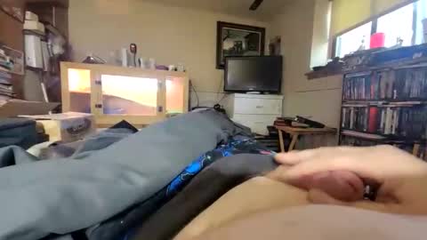 Snapshot of hawkfan1888 chatting on 10.17.25 hawkfan1888 online show from 10.17.25