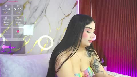 haylie  See you tonight at 8pm Colombia time online show from 02.18.25