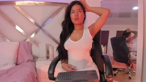 Hayami  online show from 01.23.25