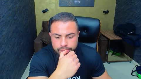 HayesWood online show from 10.27.25