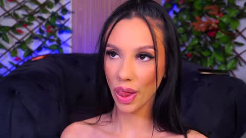 Haylie online show from 12.13.24