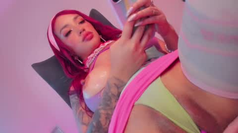 Marie online show from 02.21.25