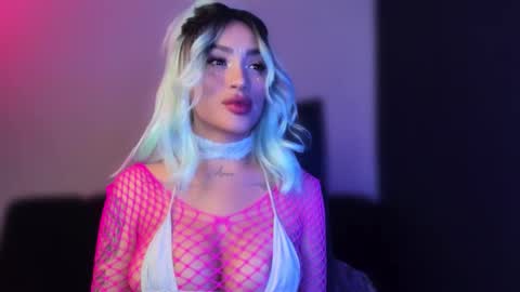 Marie online show from 09.12.25