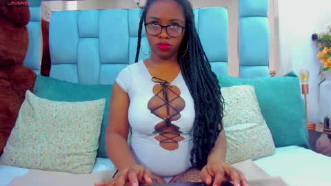 hazel_lanee online show from 02.22.26