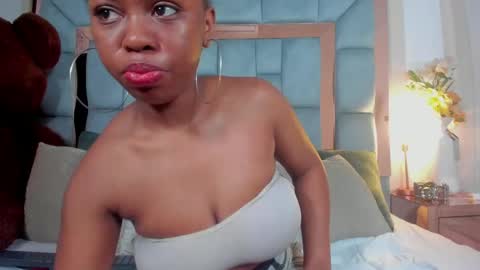 Snapshot of hazel_lanee chatting on 05.23.26 hazel_lanee online show from 05.23.26