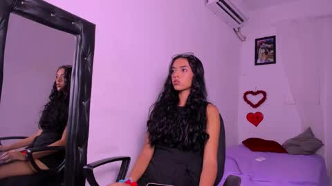 hazel_slim_ online show from 03.10.26