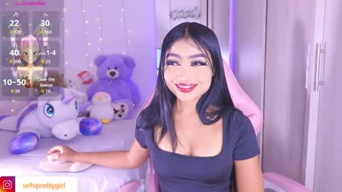 Snapshot of hazelbabee_ chatting on 05.30.26 Lynn online show from 05.30.26