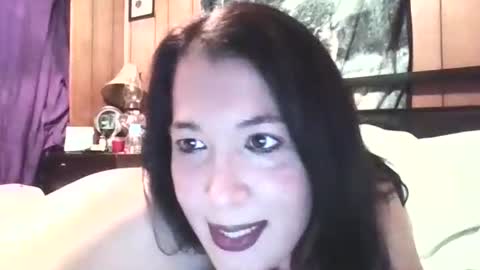 Snapshot of hazelbasil32728 chatting on 10.27.25 hazelbasil32728 online show from 10.27.25