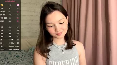 Kira online show from 07.04.26