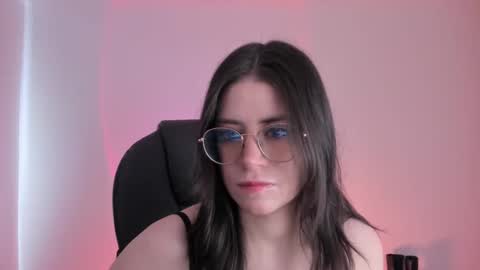 HazelKush online show from 09.22.25