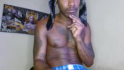 hazlan_420 online show from 10.08.25