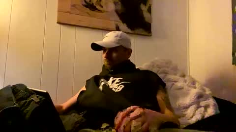 Snapshot of hbsethy chatting on 12.04.24 HBSethy online show from 12.04.24