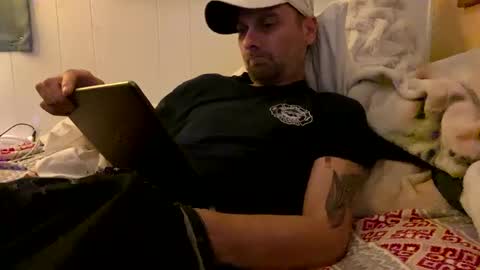 Snapshot of hbsethy chatting on 01.03.25 HBSethy online show from 01.03.25