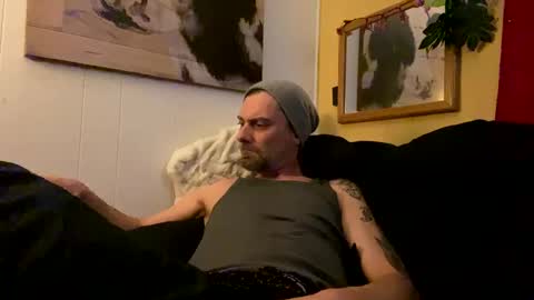 Snapshot of hbsethy chatting on 01.04.25 HBSethy online show from 01.04.25