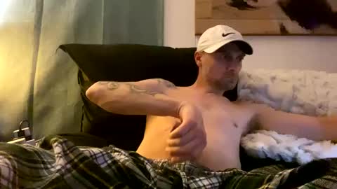 Snapshot of hbsethy chatting on 02.08.25 HBSethy online show from 02.08.25