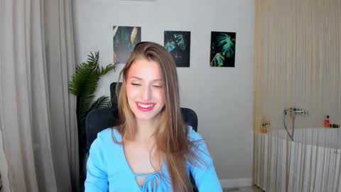 heartedlove_1 online show from 11.23.25