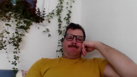 Snapshot of heartofadog604 chatting on 02.03.25 MT online show from 02.03.25