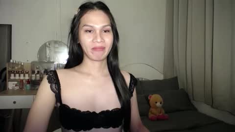 Snapshot of heather_bbyy chatting on 10.10.25 heather_bbyy online show from 10.10.25