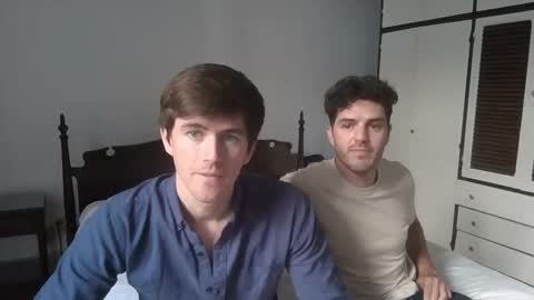 Snapshot of heatsignal chatting on 12.14.25 HeatSignal online show from 12.14.25