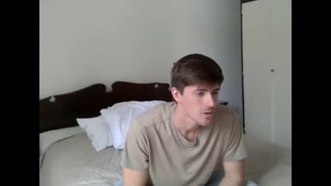 Snapshot of heatsignal chatting on 03.08.26 HeatSignal online show from 03.08.26