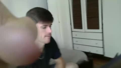 Snapshot of heatsignal chatting on 04.04.26 HeatSignal online show from 04.04.26