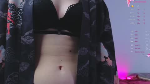 Our names are Anette and Alice online show from 12.23.24