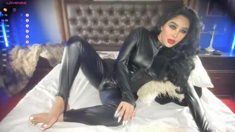 Tawan online show from 11.17.25