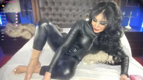 Tawan online show from 11.26.25