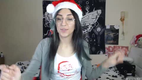 Diana online show from 12.26.24