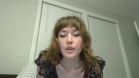 heavenlysiren online show from 04.10.26