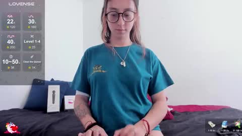 MEGAN online show from 11.11.25