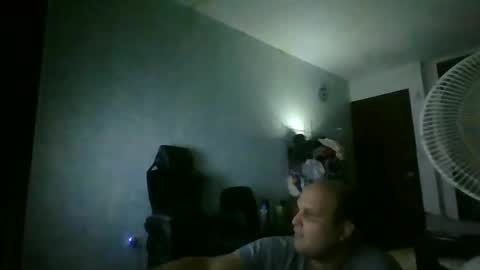 Snapshot of heavy_rebellxc chatting on 10.23.25 Heavy Rebell online show from 10.23.25