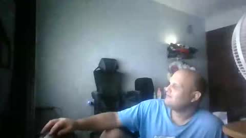 Snapshot of heavy_rebellxc chatting on 06.08.26 Heavy Rebell online show from 06.08.26