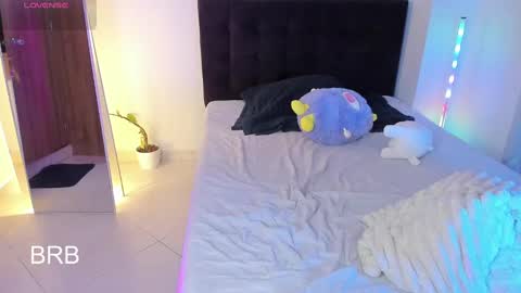 Amandabelk online show from 01.12.25
