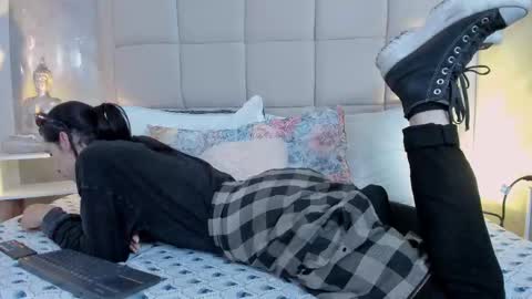 Keira Hecate online show from 01.06.26