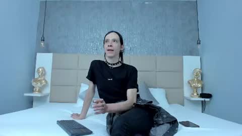 Snapshot of hecate1_ chatting on 06.20.26 Keira Hecate online show from 06.20.26