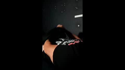 hecatoncheires187420 online show from 04.28.26