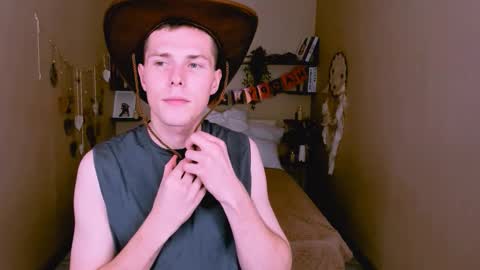 Snapshot of hector_spector chatting on 10.30.25 Hector online show from 10.30.25