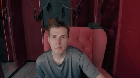 Snapshot of hector_spector chatting on 11.11.25 Hector online show from 11.11.25