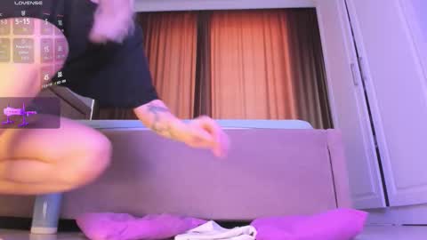 Call me Mia online show from 03.27.26