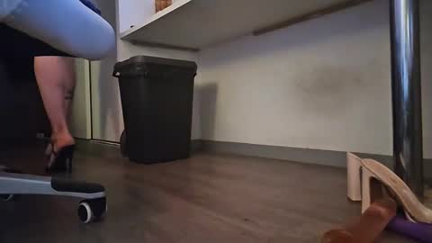 heelfire online show from 03.08.25