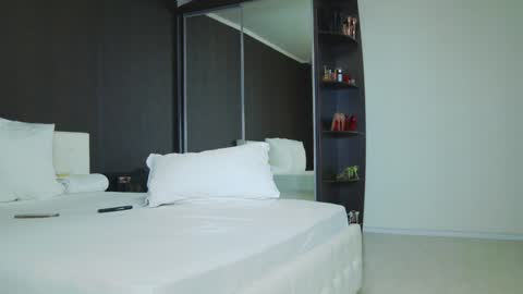 Snapshot of hefner_girl chatting on 01.07.25 Helen online show from 01.07.25