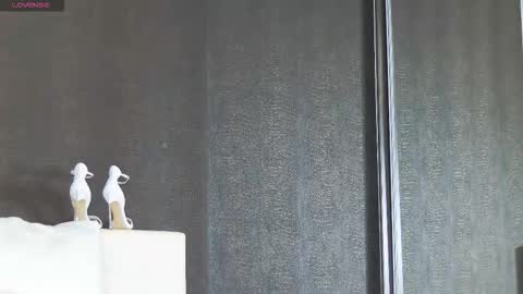 Snapshot of hefner_girl chatting on 10.02.25 Helen online show from 10.02.25