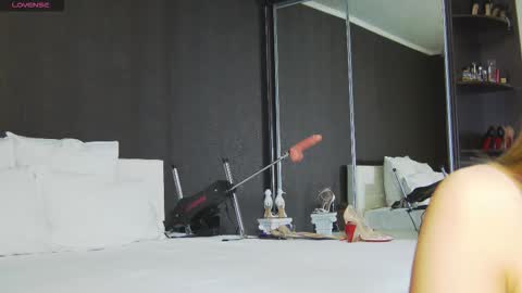 Helen online show from 02.18.26