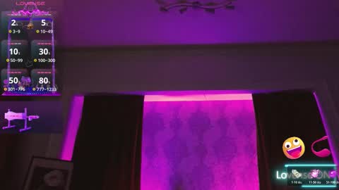 Snapshot of heidikendal chatting on 10.20.25 heidikendal online show from 10.20.25