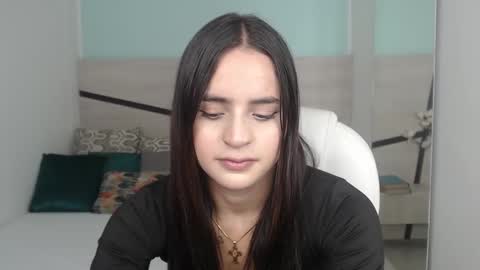 Heidy  online show from 02.08.25