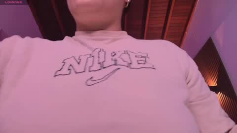 Heidy online show from 04.17.26