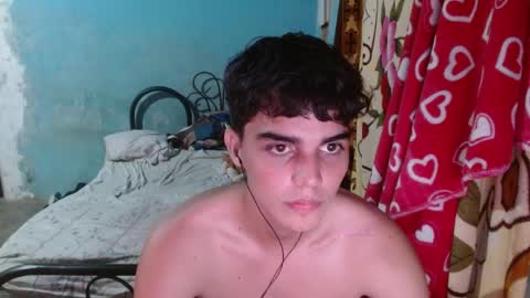 Snapshot of heiker__ chatting on 06.05.26 heiker__ online show from 06.05.26