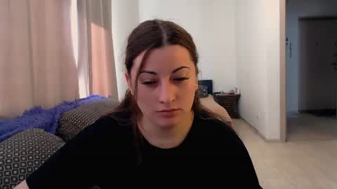 helen_adams_ online show from 06.23.26