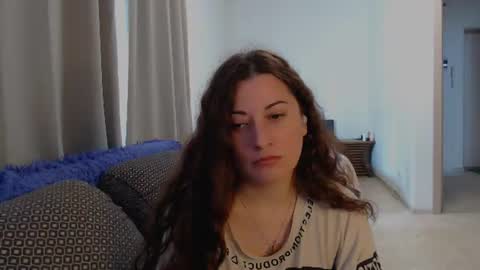 helen_adams_ online show from 07.14.26